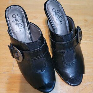 LifeStride Black Peep-Toe Mules — Soft System Comfort Heels - Size 6